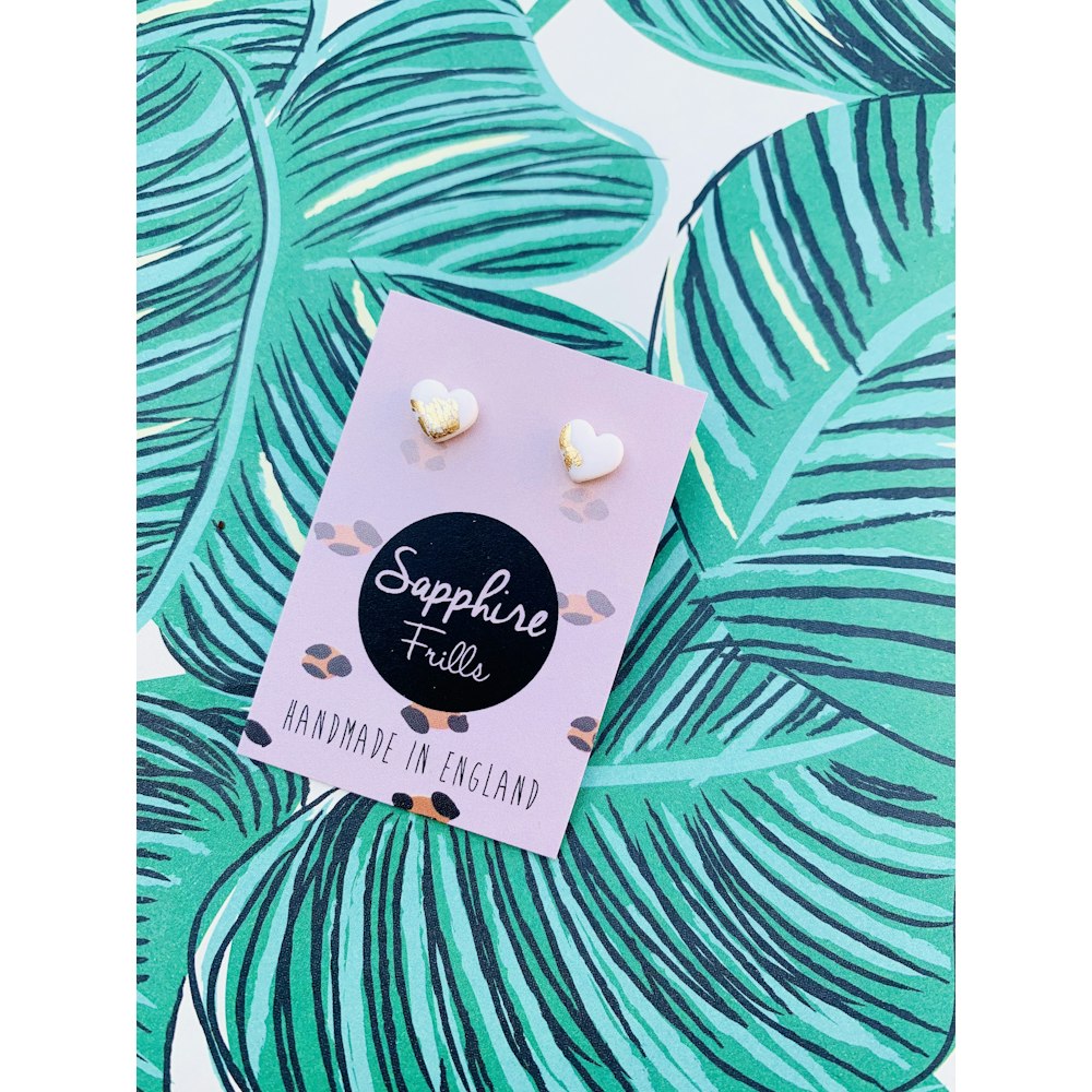 Sapphire Frills Mini White And Gold Heart Stud Earrings