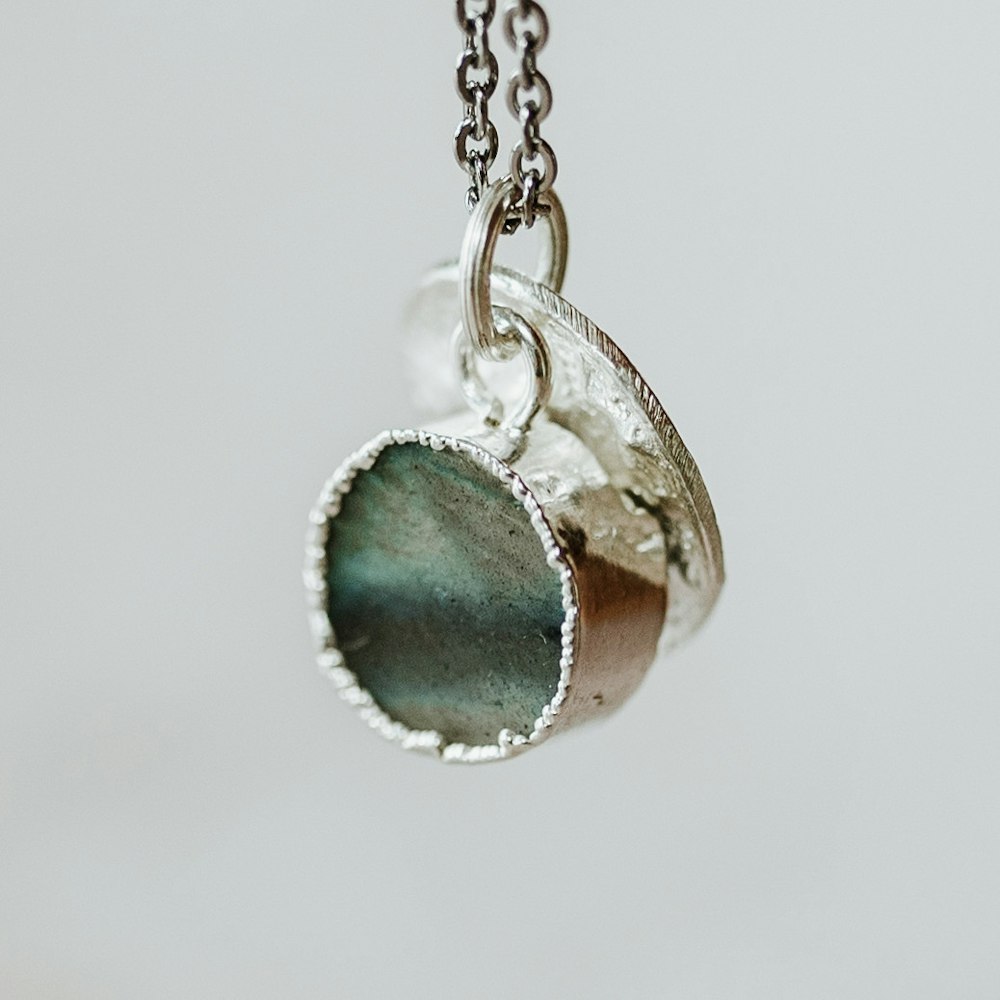 Raw Gemstone Jewellery Labradorite Necklace In Silver