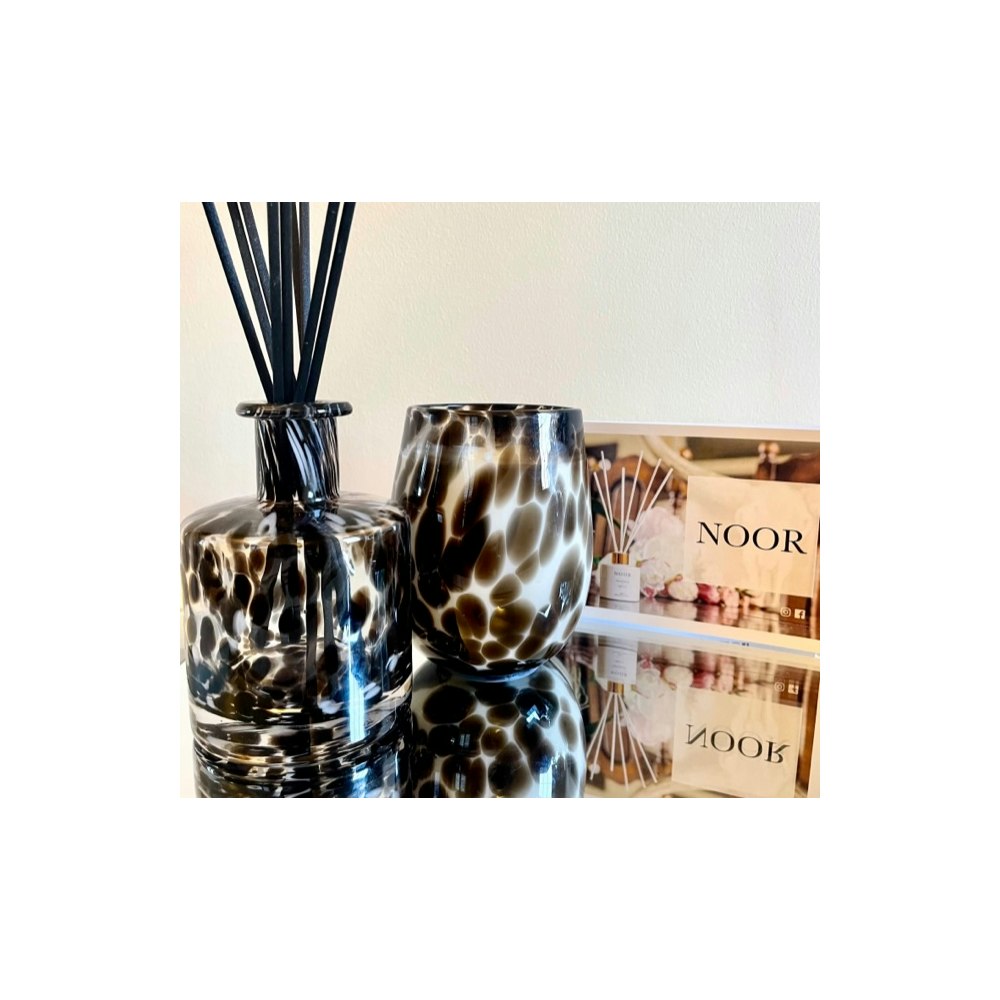 The Noor Company Natural Wax Black 55 Hour Vintage Candle - Assorted Fragrances
