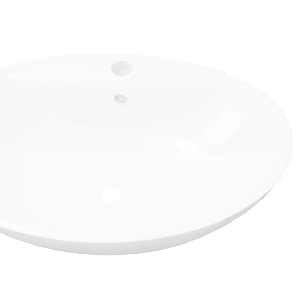 Luxury Ceramic Basin Oval with Overflow and Faucet Hole 140678