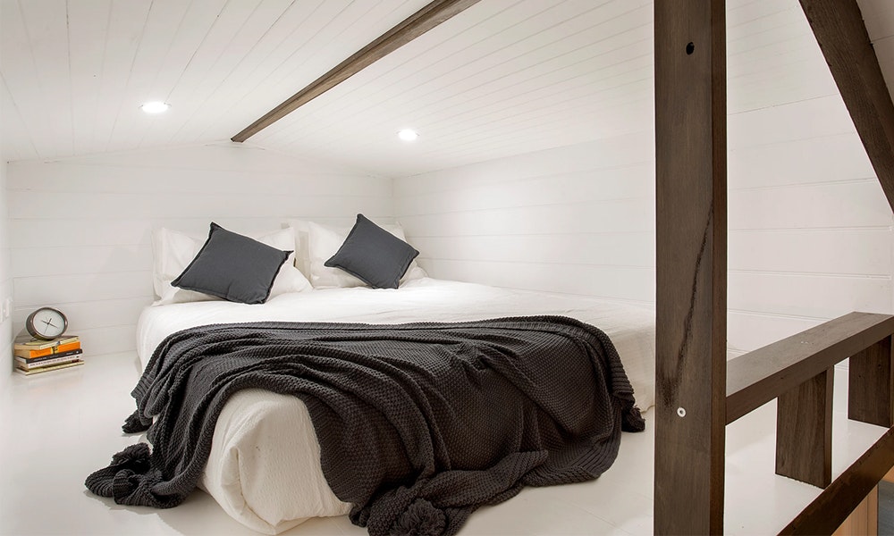 tiny-house_bedroom-jpg