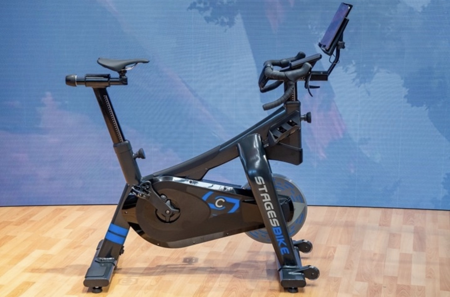 Stages Sb20 Smart Trainer Bike!! 2021 | Indoor Smart Bike Trainers for