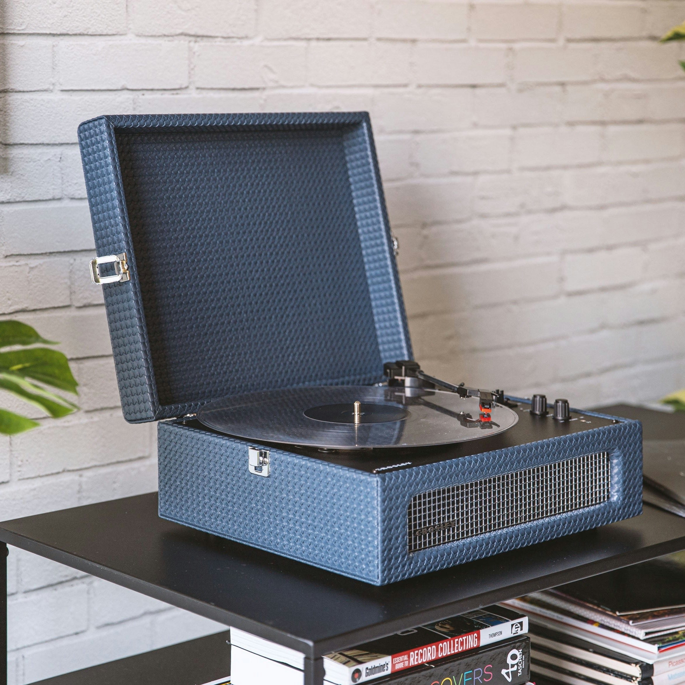 Crosley Voyager Bluetooth Portable Turntable - Navy + Bundled Majority D40 Bluetooth Speakers - Black