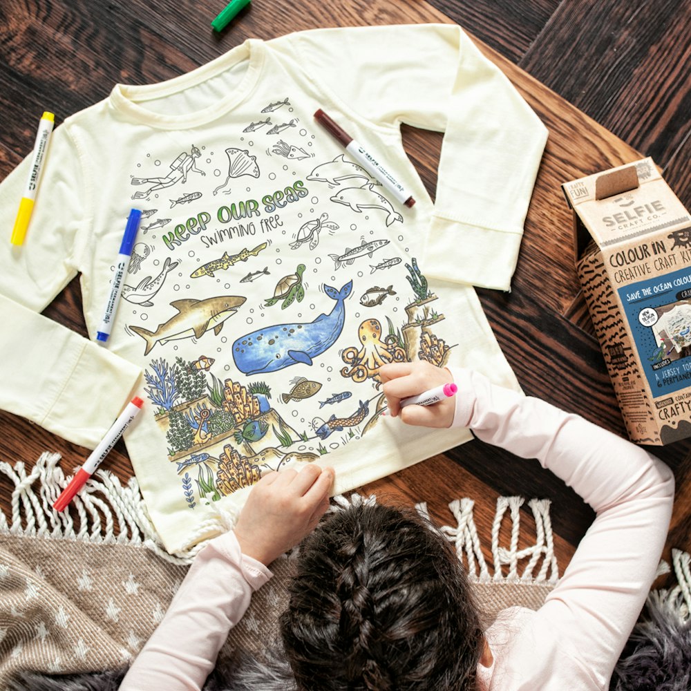 Selfie Craft Co Save The Ocean Colour In Top With Fabric Pens