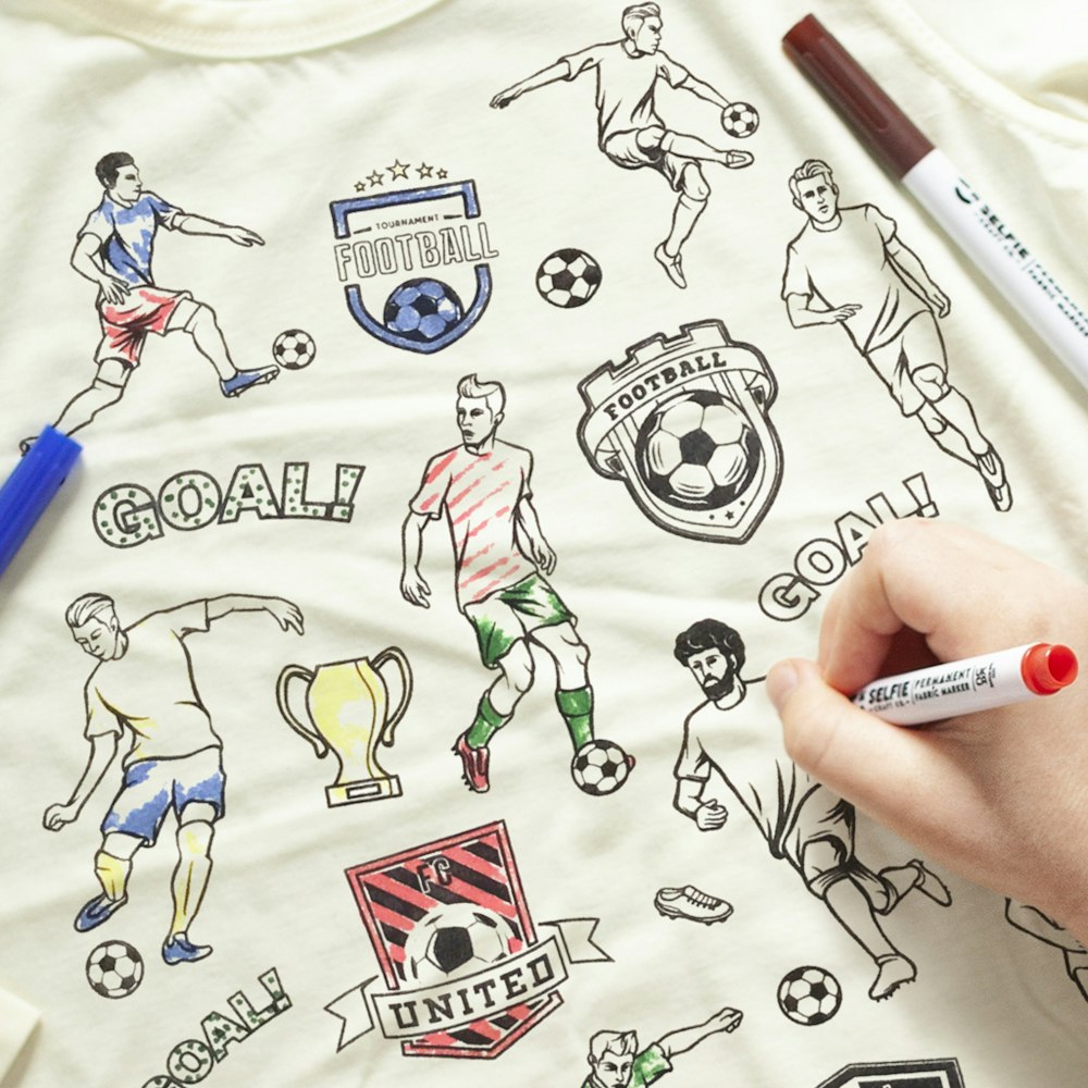 Selfie Craft Co football heroes  colour in top with fabric pens