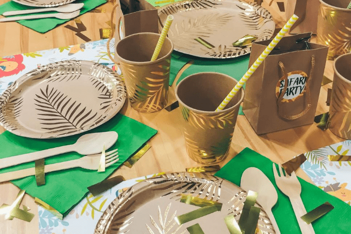 safari-kindergeburtstag-dekoration