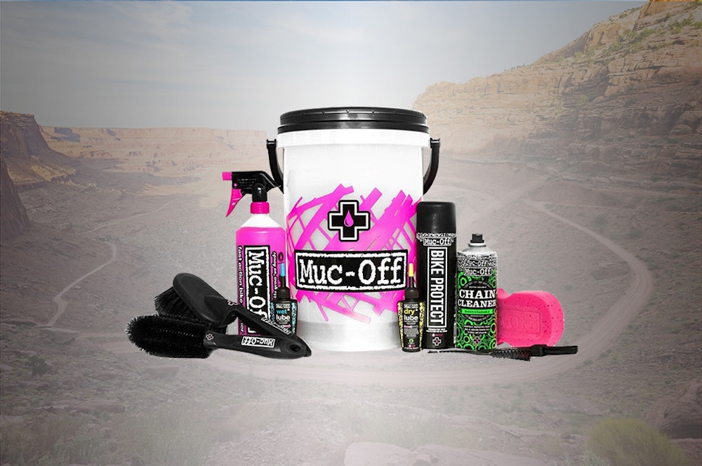 mtb-christmas-gift-guide-2019-cleaning-kit-jpg