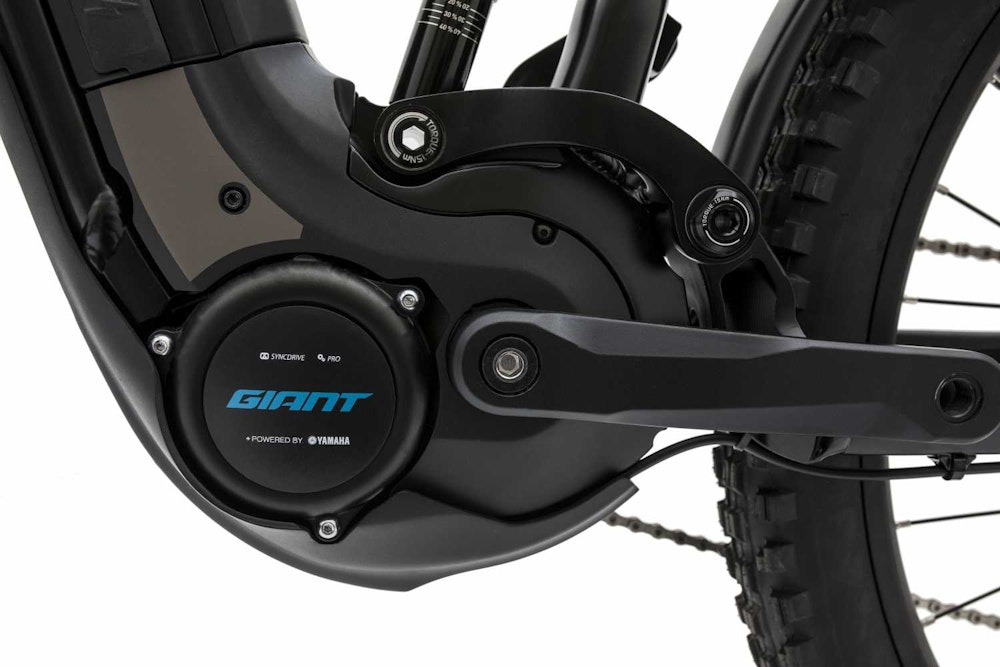 giant-syncdrive-pro-close3-jpg