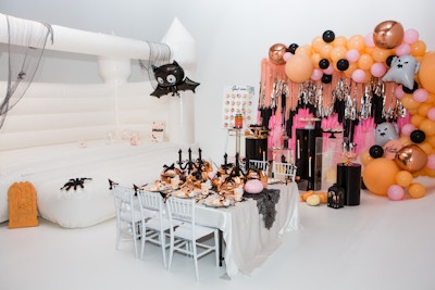 A SWEET BUT SPOOKY HALLOWEEN