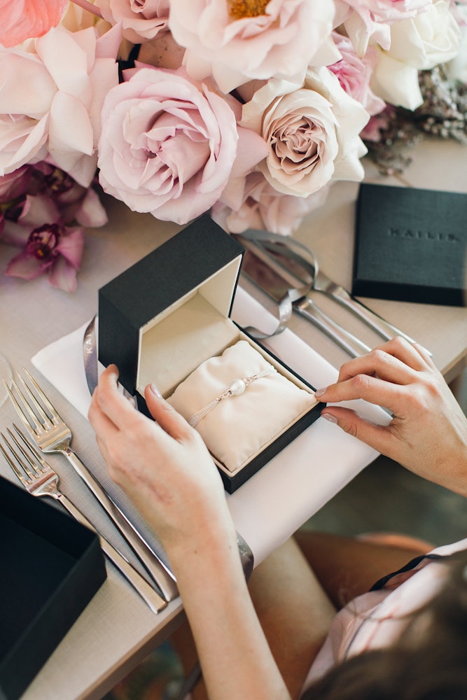 lenzo-wedding-morning-bride82-jpg