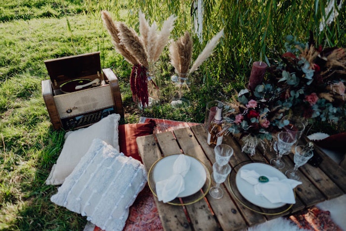 boho-hochzeit-im-herbst-styled-shoot-frankfurt-tischdekoration-jpg