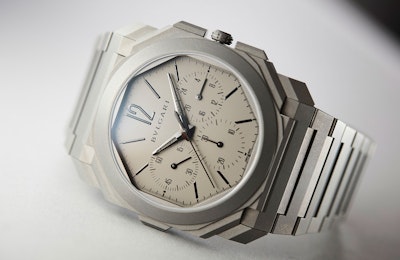 bulgari-octo-finissimo-chronograph-gmt-review-4-jpg