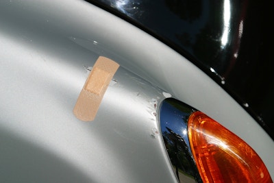 6 Simple Tips For Removing Paint Scuffs From Your Vehicle