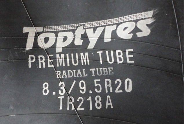 1m Top-tyres Truck Air Inner Tube 9.5-20 TR218A Inflatable Float Swimming Pool 1m Top-tyres Truck Air Inner Tube 9.5-20 TR218A Inflatable Float Swimming Pool