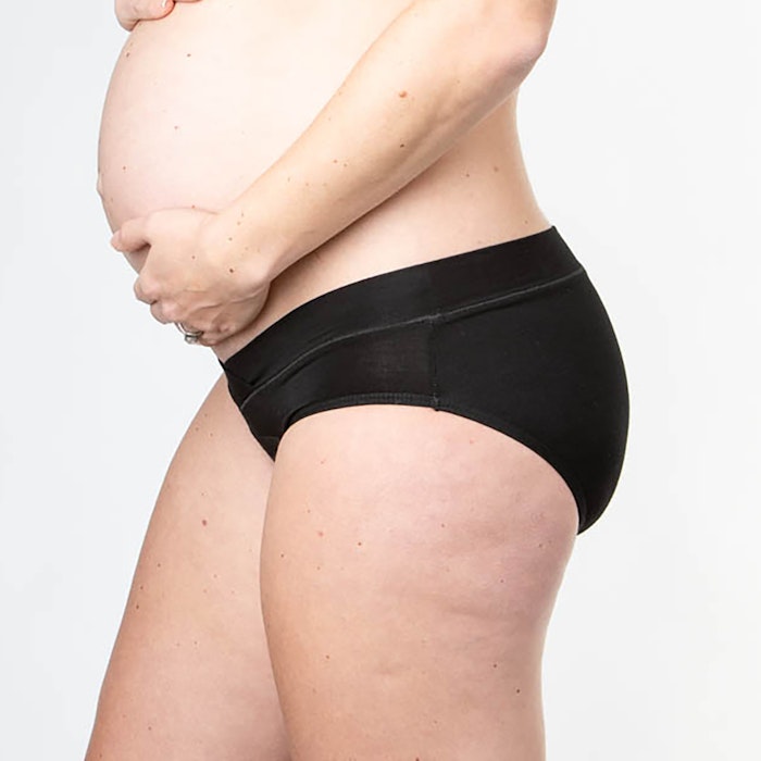 modibodi-e-comm-maternitybrief-black-02-jpg