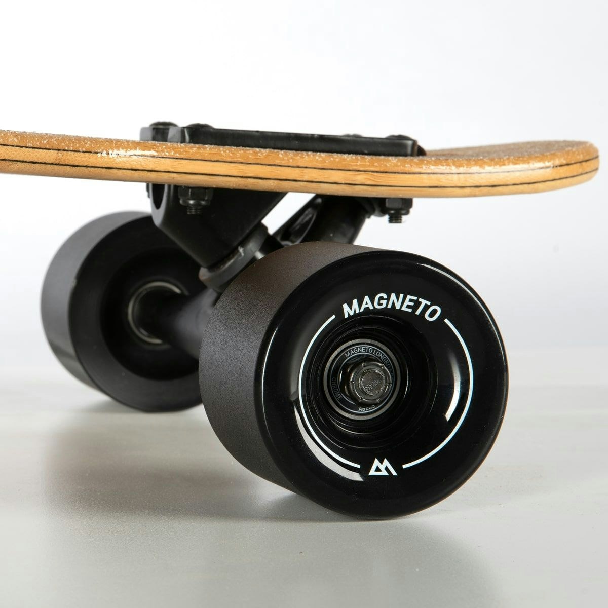 Magneto Bamboo Cruiser Longboard