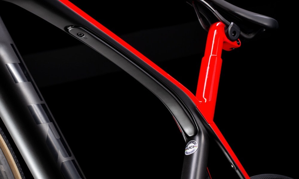 trek-domane-2020-neuheit-rennrad-roadbike-3-jpg