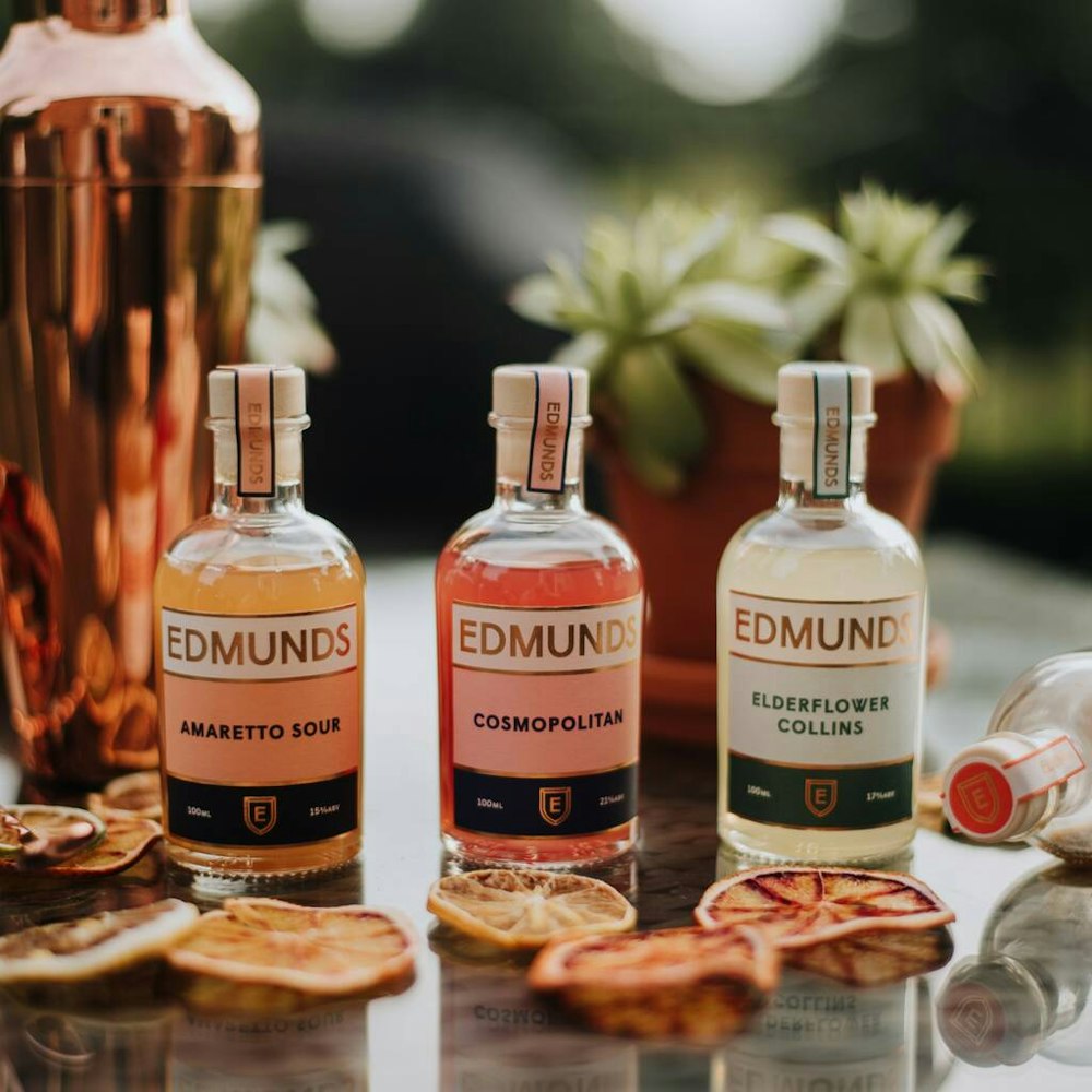 Edmunds Cocktails Mixed Box Of Premium Handmade Cocktails