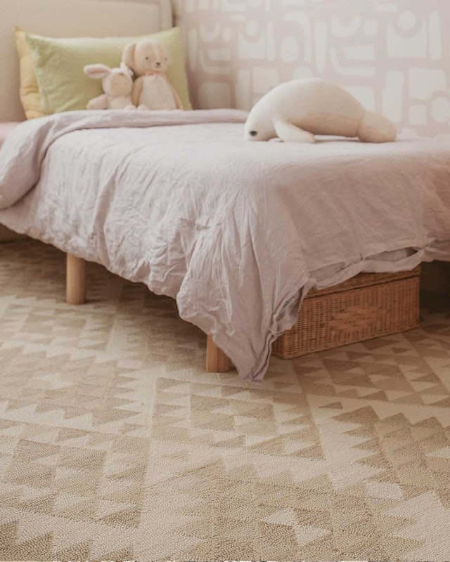 Ezra Beige Indoor and Outdoor Rug *NO RETURNS UNLESS FAULTY image number null