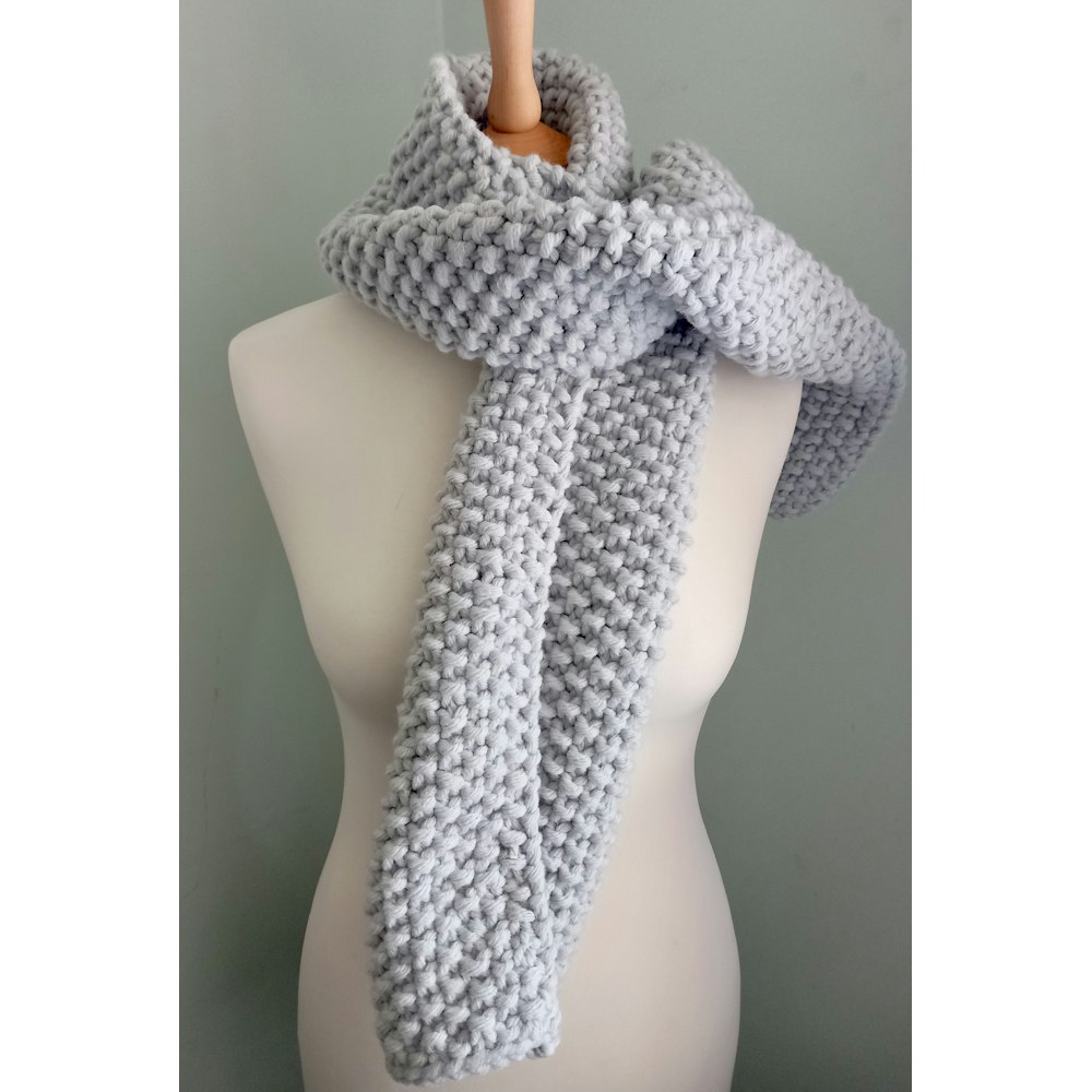 DS Textile Designs Chunky Knitted Light Grey Scarf